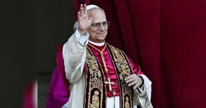 تحذير بابوي: الفاتيكان يدعو إلى سياسات عالمية لحماية الأطفال من مخاطر الذكاء الاصطناعي