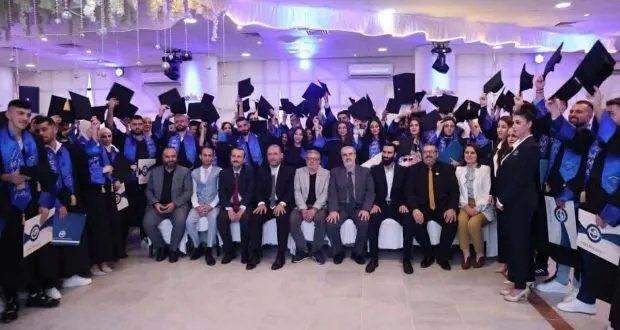 طرطوس تحتفي بتخريج طلاب مركز الوادي للتدريب السياحي برعاية المحافظ