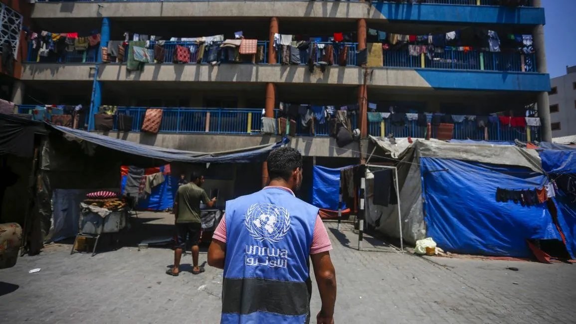 الأونروا تحذر: نقص التمويل يهدد حياة ملايين اللاجئين الفلسطينيين