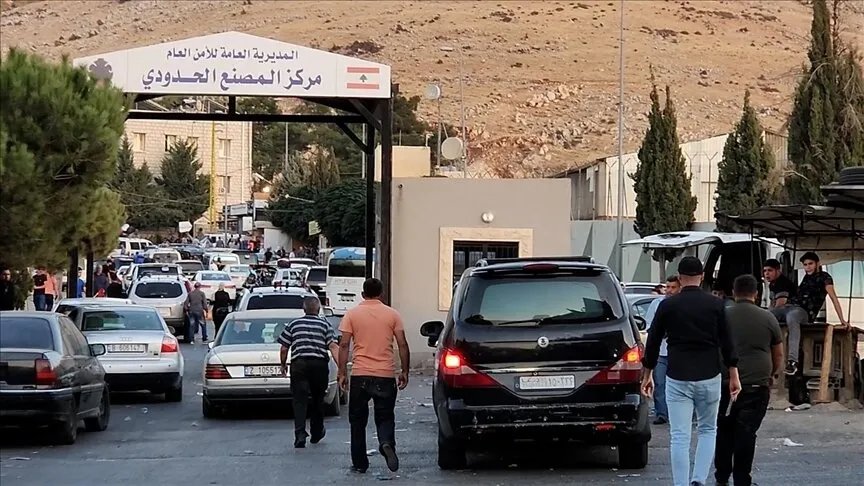 عودة طوعية: نحو 400 نازح سوري يغادرون لبنان إلى قراهم