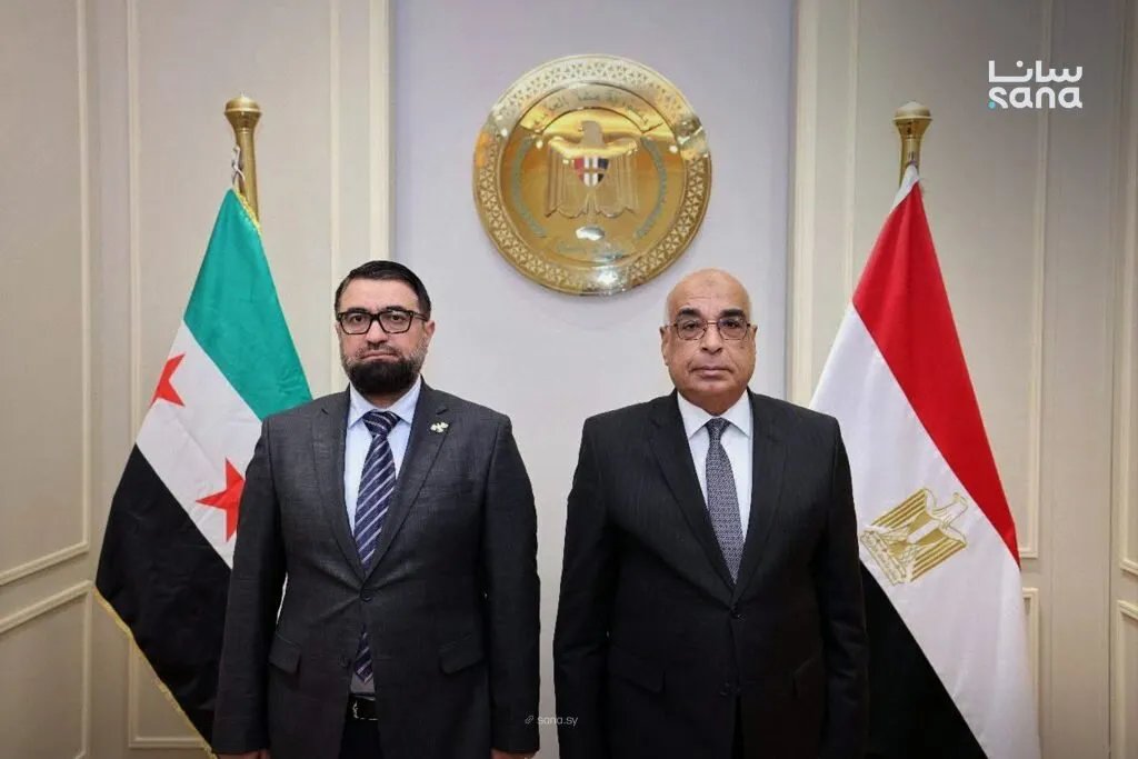 وزير العدل السوري والمصري يبحثان تعزيز التعاون القضائي والقانوني في القاهرة