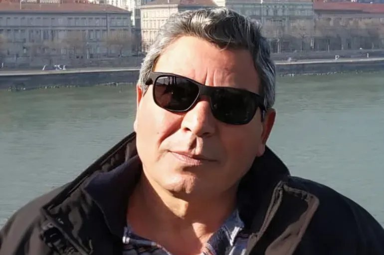 بعد 12 عامًا من التخفي: اعتقال "جلاد الرقة" بتهمة التعذيب وبدعم من الموساد