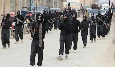 الرئاسة السورية تنفي بشدة مزاعم تعاون أحمد الشرع مع التحالف الدولي ضد داعش والقاعدة