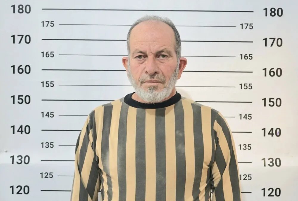 حماة: القبض على طيار بتهمة ارتكاب جرائم حرب خلال فترة النظام السابق