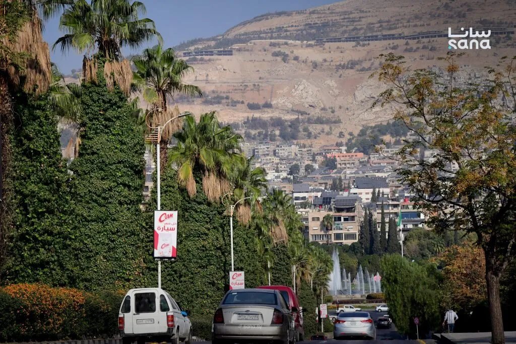 سوريا: انخفاض في درجات الحرارة وأمطار خفيفة مع تلاشي تأثير المنخفض الجوي مساءً