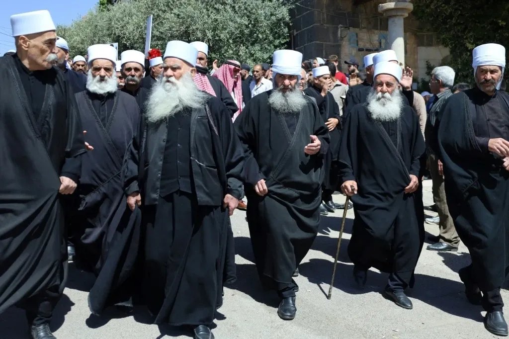 مفاوضات السويداء في عمّان: خارطة طريق لنزع السلاح ومخاوف أمنية