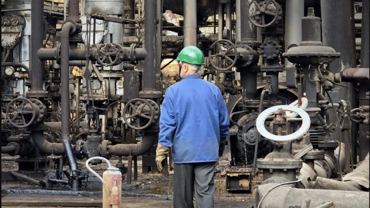 مصفاة حمص مستمرة بالعمل لحين إنجاز البديل الجديد في الفرقلس