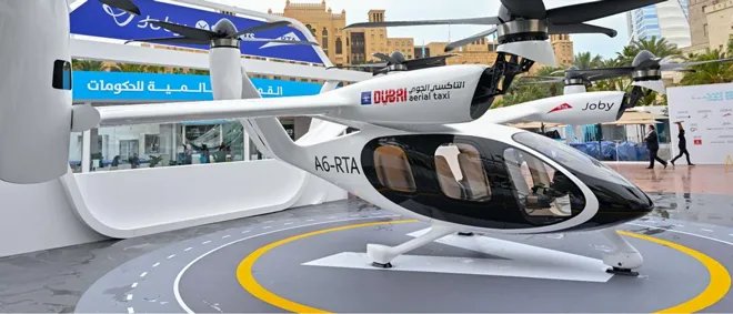دبي تسجل سابقة عالمية: أول رحلة مأهولة للتاكسي الجوي الكهربائي بنجاح