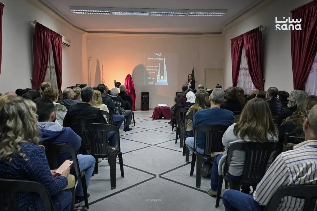 حمص: النحاتة ميسون الحبل تضيء الأسبوع الثقافي للكنيسة الإنجيلية المشيخية بـ "اللمسة الواحدة"