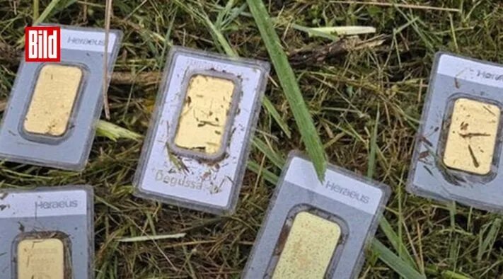 كنز غير متوقع: عمال بلدية في ألمانيا يعثرون على سبائك ذهب أثناء قص العشب!