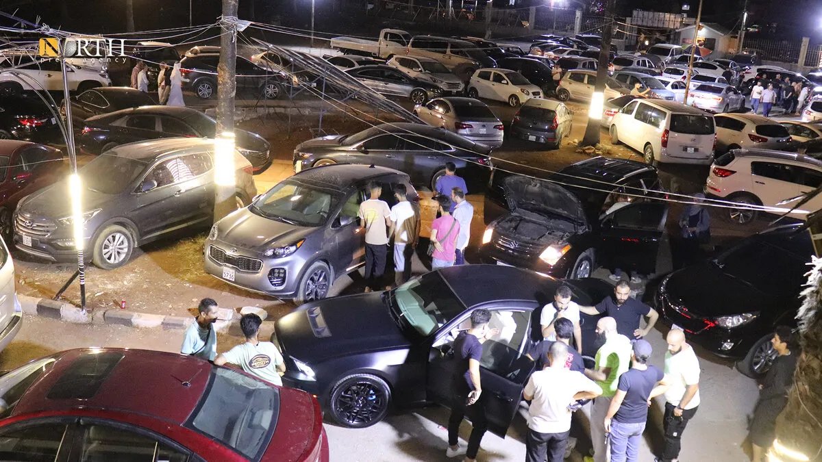 سوق السيارات المستعملة في حلب يعاني التخبط بعد قرار وقف الاستيراد: التجار يتحدثون عن ارتفاع الأسعار وتراجع المبيعات