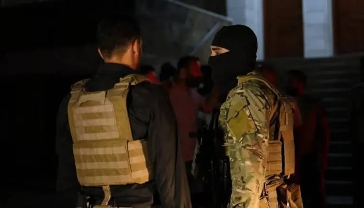 سوريا تسلم لبنان 17 مواطناً دخلوا مياهها الإقليمية بطريقة غير قانونية