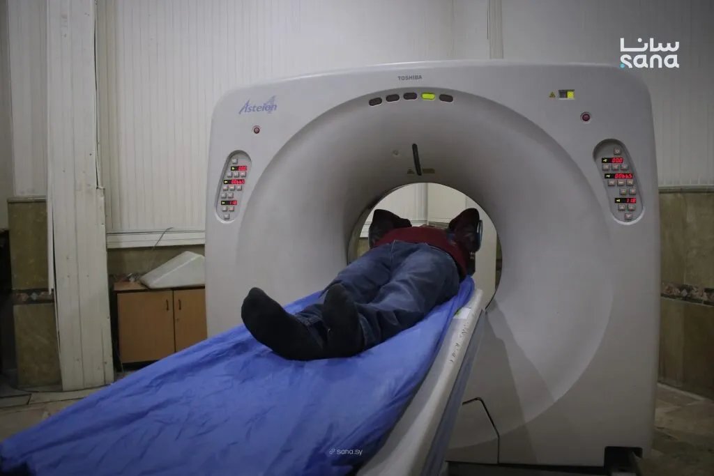 مشفى ابن رشد في حلب يستأنف تشغيل جهاز الطبقي المحوري ويخفف معاناة المرضى