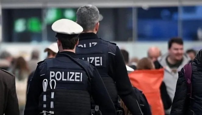 الشرطة الألمانية تبحث عن شاهد صور حادثة اعتداء على مضيفة قطار في ميونيخ