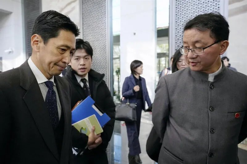 بكين وطوكيو تبحثان التوترات: الصين تعترض على تصريحات يابانية بشأن تايوان