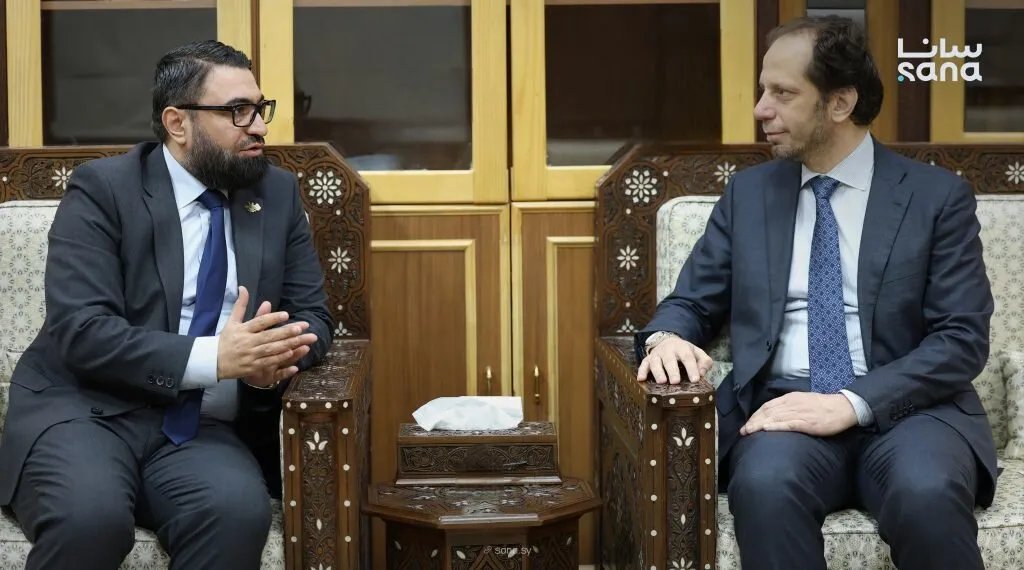 وزارة العدل والشبكة السورية لحقوق الإنسان تتعاونان لتعزيز العدالة الانتقالية في سوريا