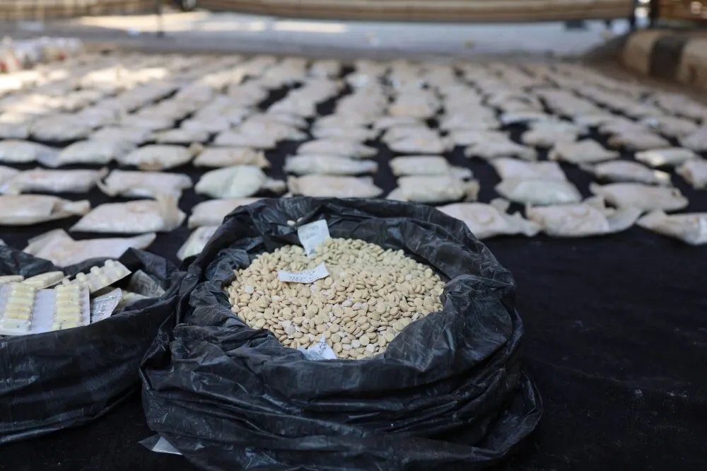 عملية أمنية نوعية في البادية: ضبط كميات هائلة من المخدرات