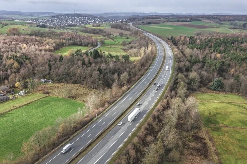 ألمانيا: جريمة مروعة.. العثور على يديّ امرأة مقطوعتين ورضيع أمام دير والشرطة تبحث عن الأب