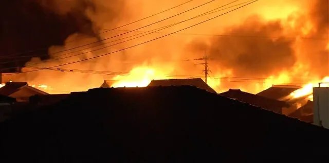 كارثة في اليابان: حريق هائل يدمر أكثر من 170 مبنى في أويتا