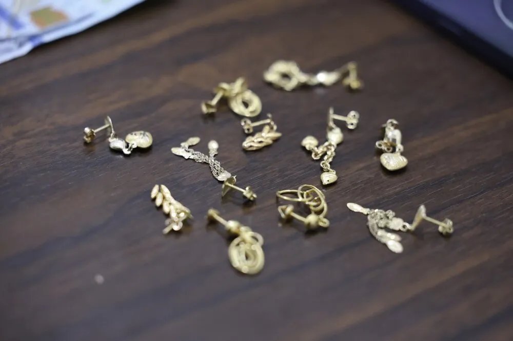 في أقل من 24 ساعة: القبض على سارقي محل ذهب في دوما واستعادة المسروقات