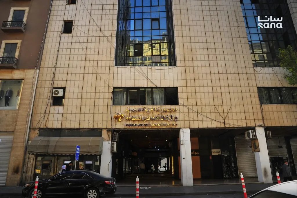 معرض "ناس تكس": نقطة تحول لإحياء قطاع النسيج السوري واستقطاب الاستثمارات