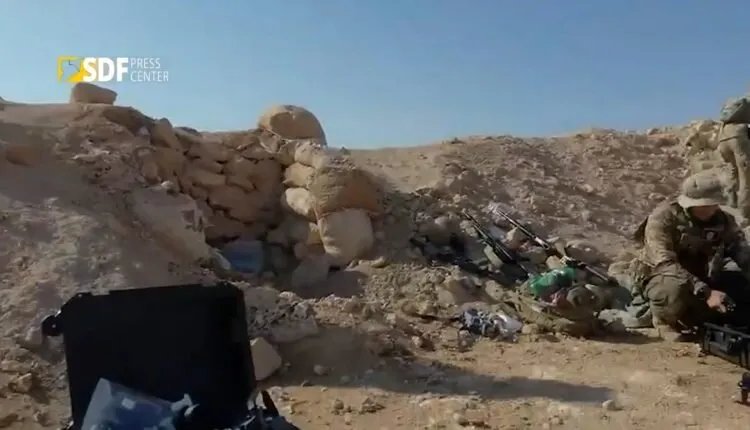 قسد تتصدى لهجمات داعش بطائرات مسيرة انطلاقاً من مواقع في شرق الرقة