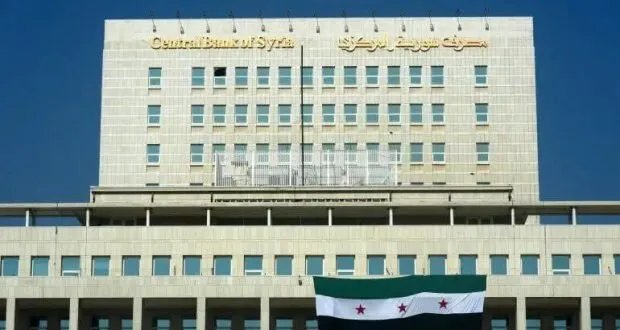 زيارة الرئيس الشرع للمركزي: هل تعيد الثقة إلى القطاع المصرفي السوري؟