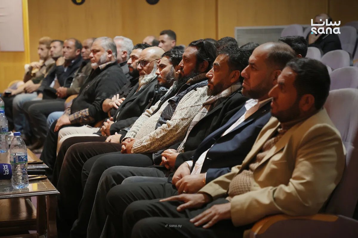 مديرية تربية حلب تناقش مطالب العاملين وتسعى لتأمين بيئة تعليمية آمنة