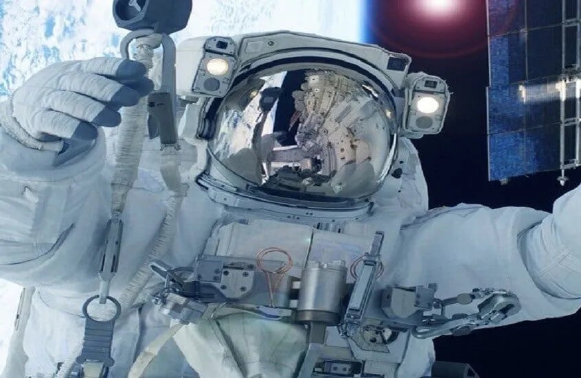 روسيا تستخدم الذكاء الاصطناعي لاختيار رواد الفضاء في 2026