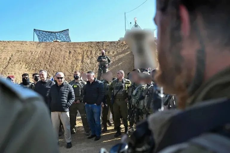 نتنياهو يلمح إلى اتفاق أمني محتمل مع سوريا لمنع تكرار أحداث 7 أكتوبر