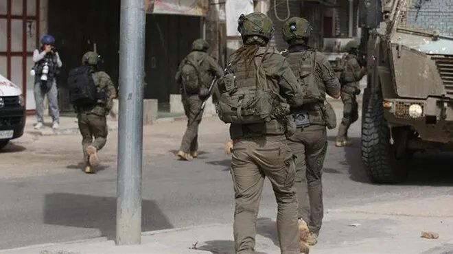 استشهاد شاب فلسطيني برصاص قوات الاحتلال الإسرائيلي في نابلس