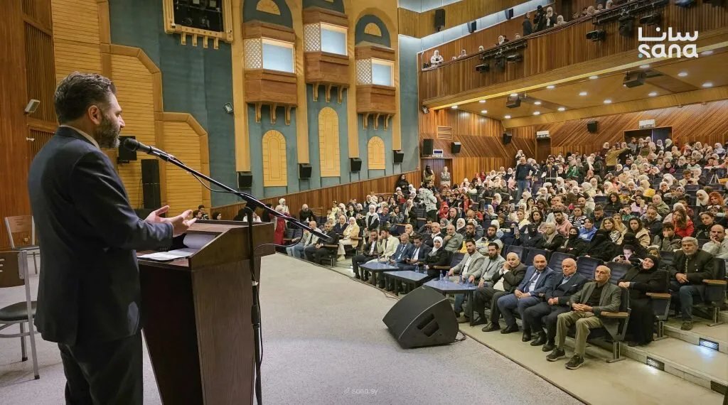 حمص تحتفي بالطفل العالمي: وزير الثقافة يؤكد على دور الأطفال في بناء مستقبل سوريا