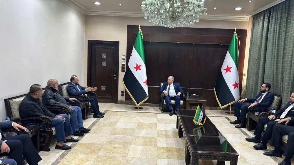 وزارة المالية وجمعية الصاغة تبحثان الالتزام الضريبي وتعدان بتبسيط الإجراءات