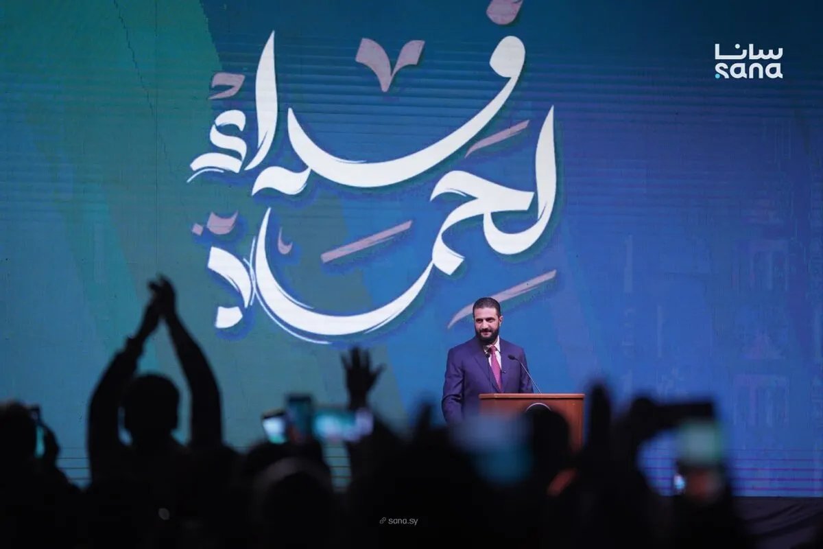 الرئيس الشرع: دين السوريين لحماة يجب أن يُسدّ بالحب والإخاء