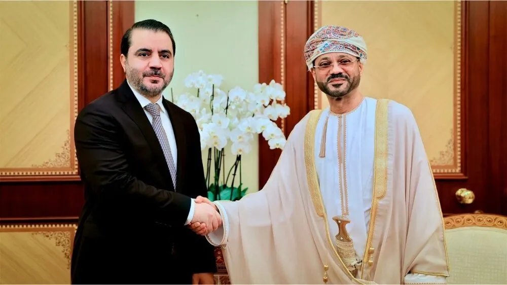 وزير الخارجية السوري يبحث مع نظيره العماني في مسقط تعزيز العلاقات والتطورات الإقليمية