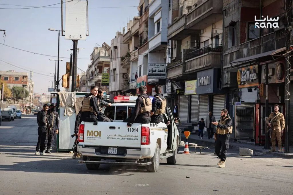 الداخلية تعزز الأمن في جنوب حمص بعد جريمة زيدل لمنع الفتنة الطائفية