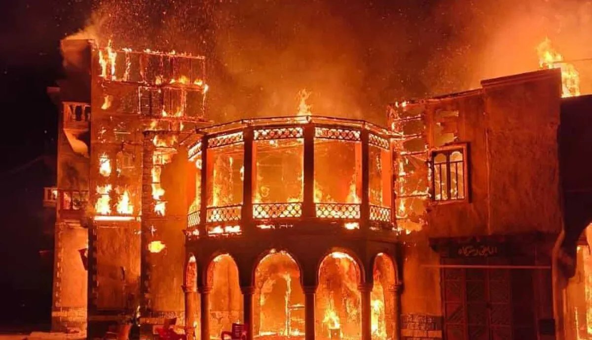 حريق متعمد يلتهم موقع تصوير "النويلاتي" ويكبد "غولدن لاين" خسائر فادحة