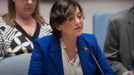 نجاة رشدي تعرب عن قلقها إزاء التطورات الأمنية في حمص وتتابع جهود احتواء الوضع