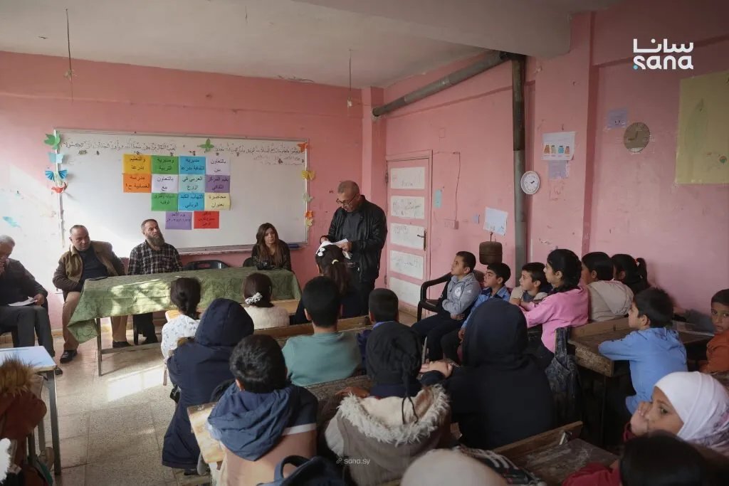 إزرع بريف درعا: محاضرة توعوية حول التهاب الكبد الوبائي وأهمية الوقاية في المدارس