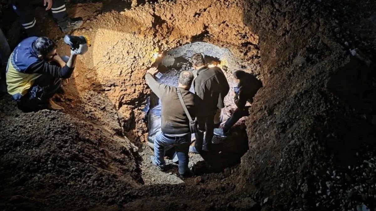 اكتشاف مدفن روماني في درعا يكشف عن لقى أثرية وسط شائعات حول كنوز ذهبية