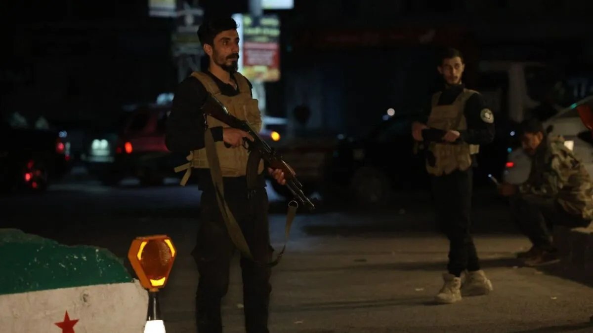 حمص تستعيد هدوءها بعد أحداث زيدل ومحافظ المدينة يتعهد بمحاسبة المتورطين