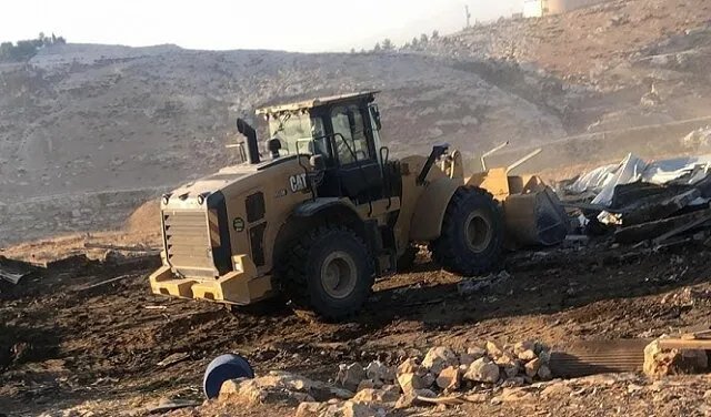 تصعيد خطير: الاحتلال الإسرائيلي يسطو على 77 دونماً في القدس الشرقية لتوسيع الاستيطان