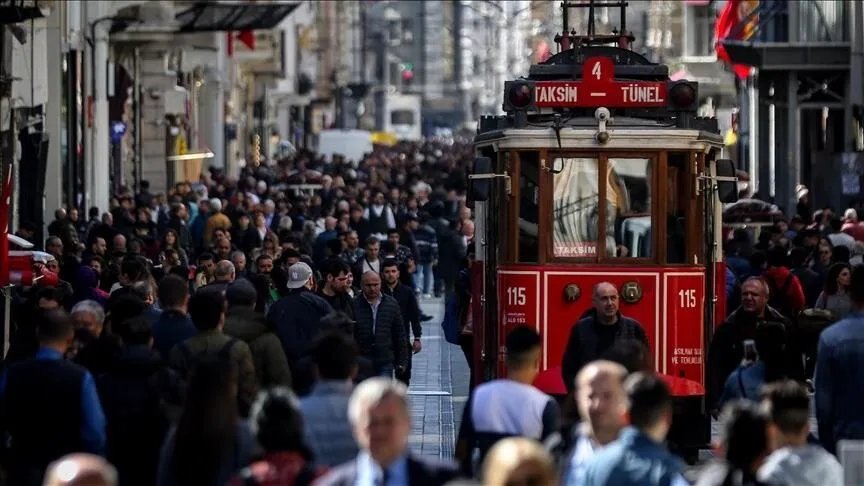 تركيا تقترب من 86 مليون نسمة: تعداد السكان يكشف عن أحدث الأرقام