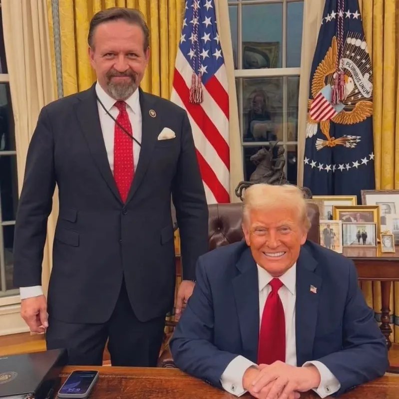 قرار ترامب يصنف الإخوان المسلمين "منظمة إرهابية" ويثير جدلاً واسعاً