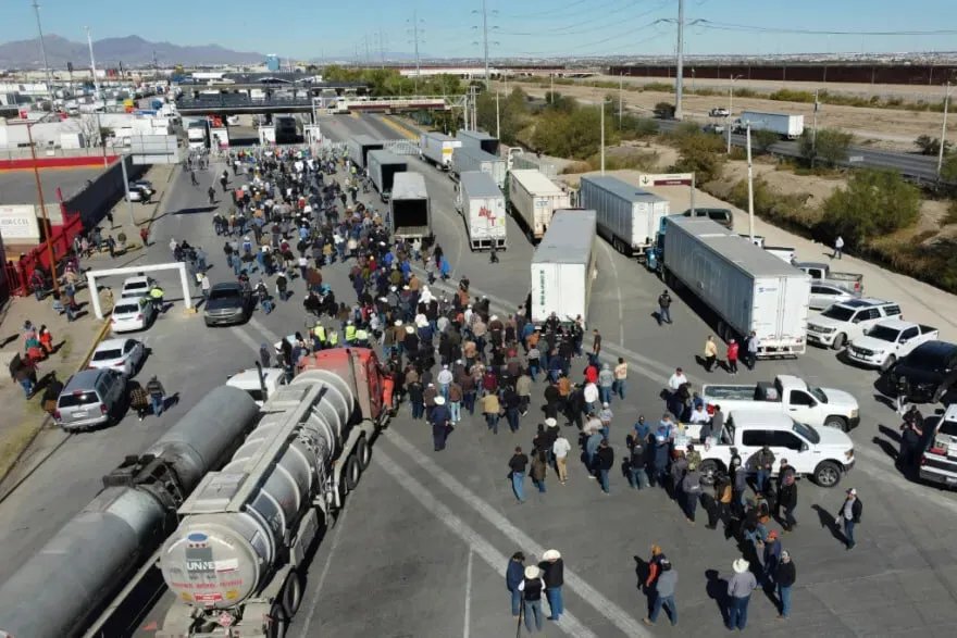 أزمة المياه تدفع مزارعين مكسيكيين لإغلاق جسر حدودي مع الولايات المتحدة