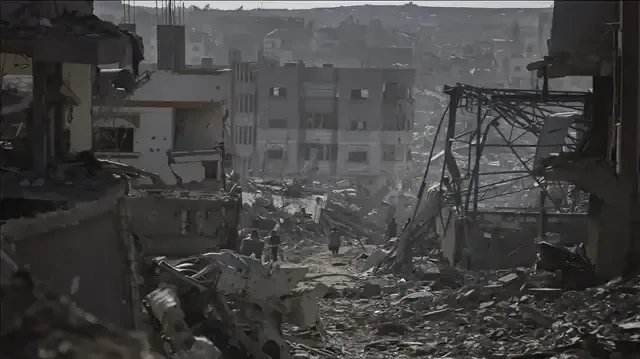 مقرر أممي يدين "مجزرة المساكن" في غزة واستمرار خرق الاحتلال لوقف إطلاق النار