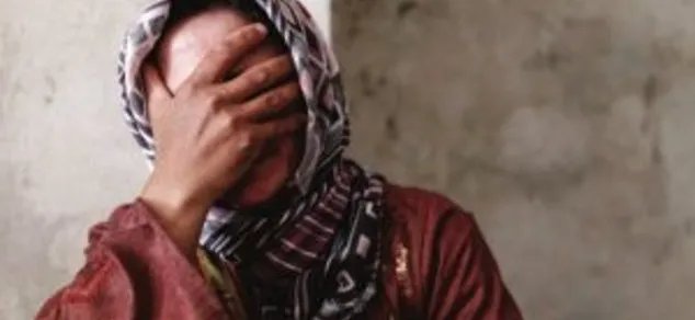 الشبكة السورية: انتهاكات مروعة بحق النساء السوريات منذ 2011 ومطالب بالإنصاف في المرحلة الانتقالية