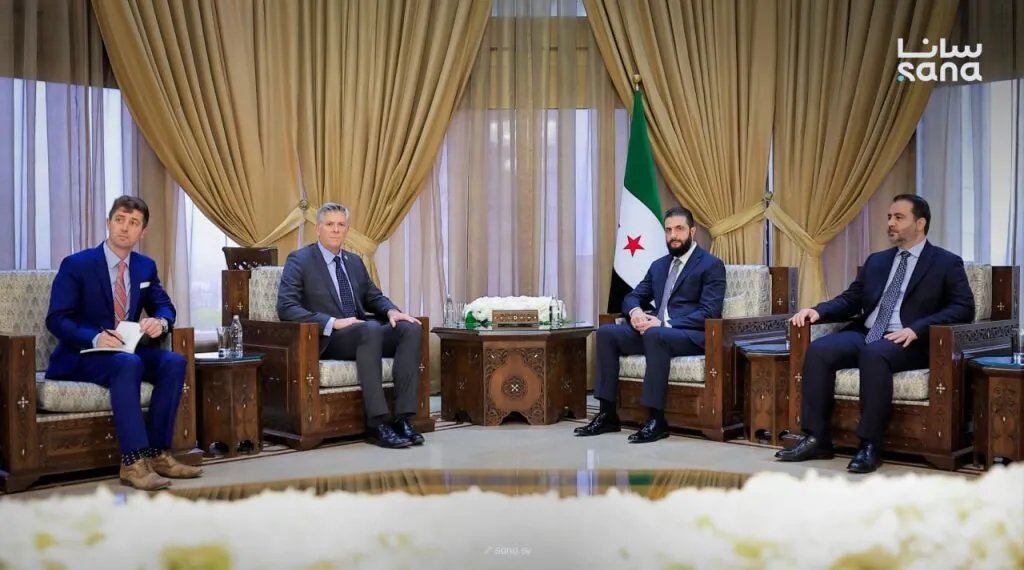 الرئيس الشرع يستقبل وفداً من الكونغرس الأميركي في دمشق ويتبادل وجهات النظر حول قضايا دولية