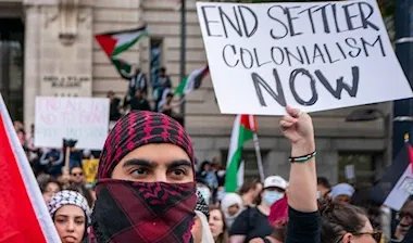 يهود العالم وإسرائيل: نظرة متغيرة وهوية تتجاوز الدولة