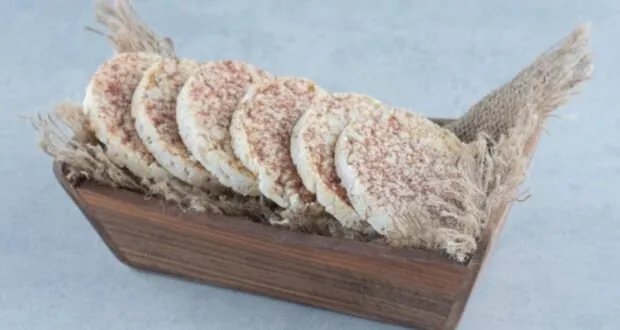 اخبز خبز الشوفان الصحي: وصفة سهلة وغنية بالفوائد